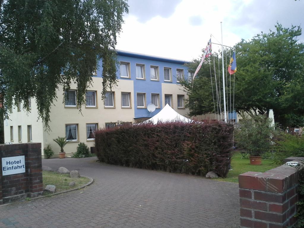 Hotel Bertramshof Висмар Экстерьер фото
