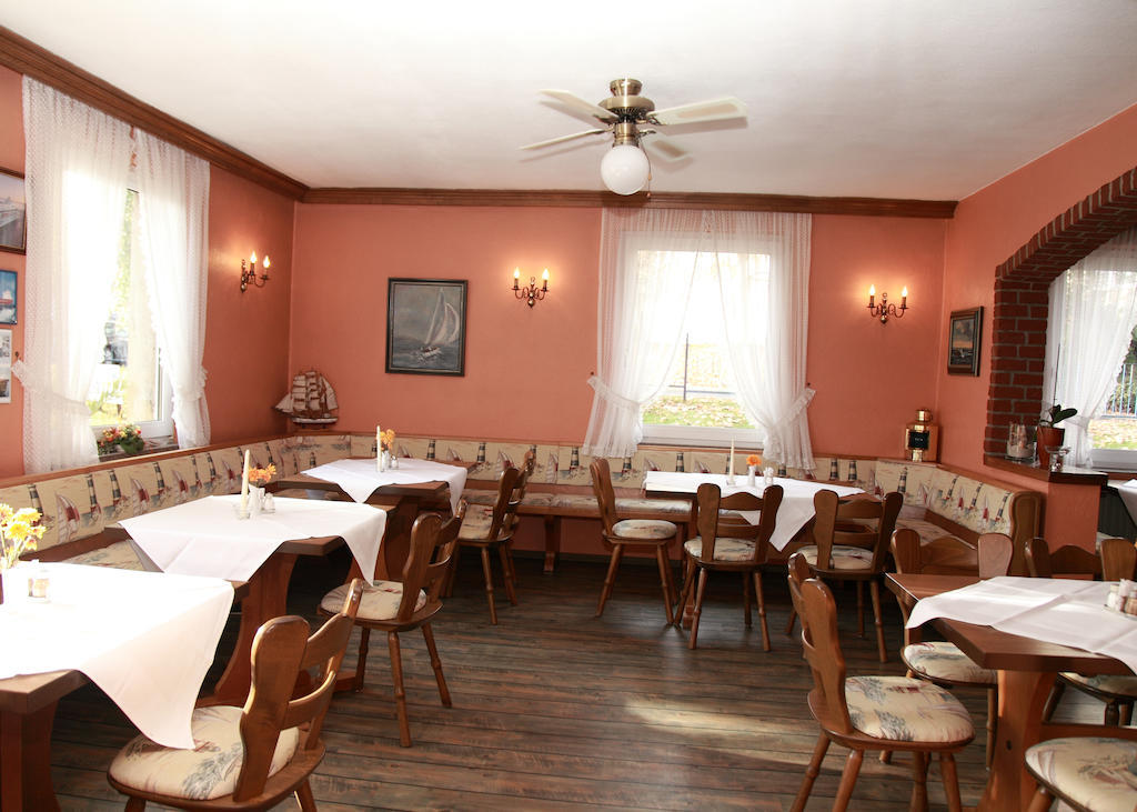 Hotel Bertramshof Висмар Экстерьер фото